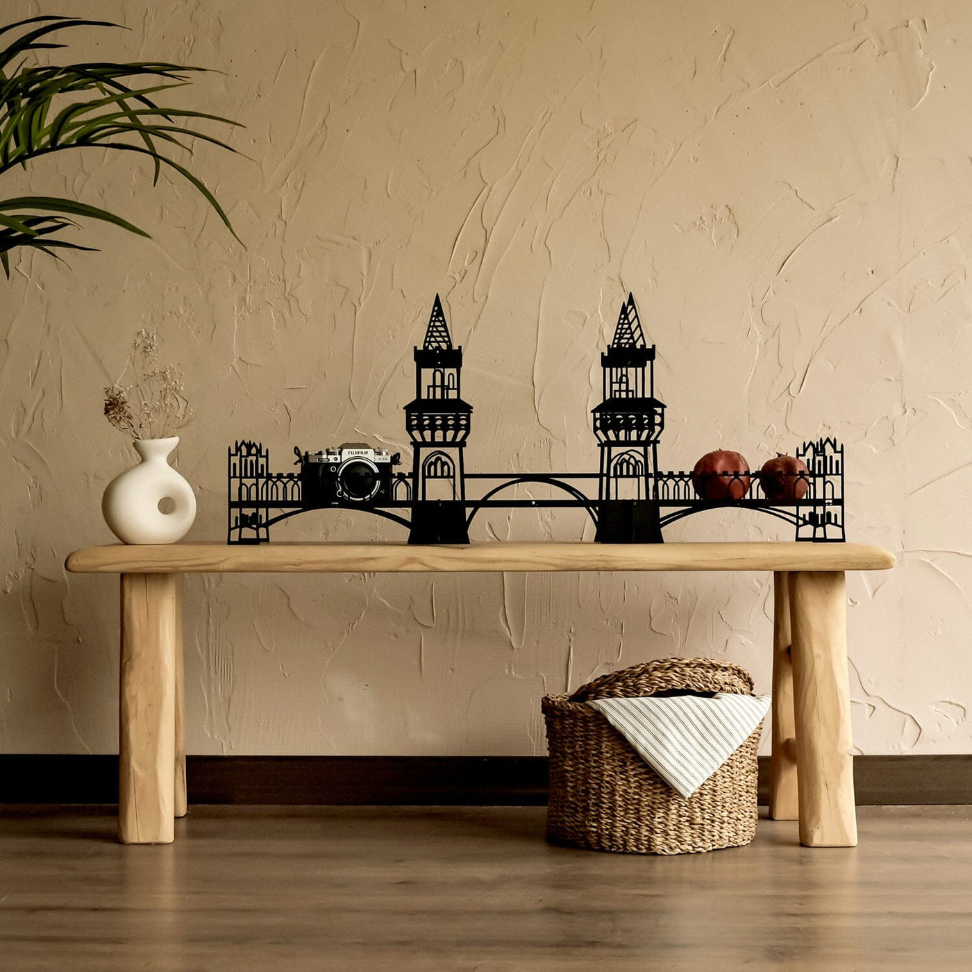 Berlin Metal Bridge Shelf , Metal Wall Art , Hoagard.com